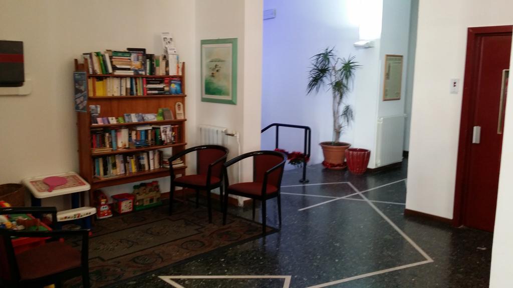 Hotel Colibri Finale Ligure Eksteriør billede